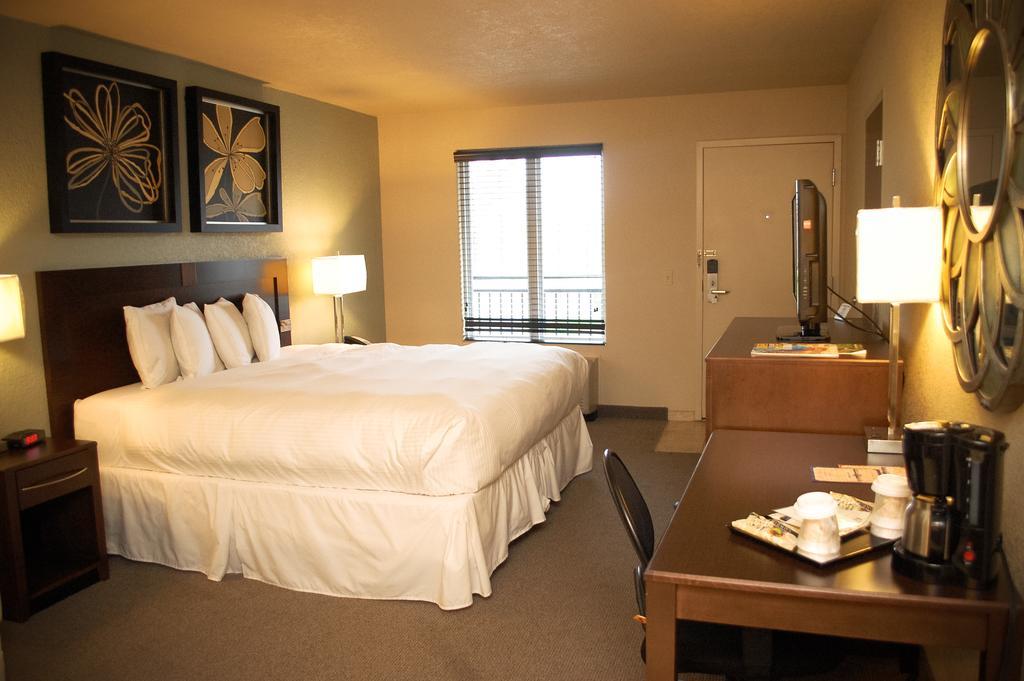 Unique Suites Hotel Charleston Eksteriør bilde