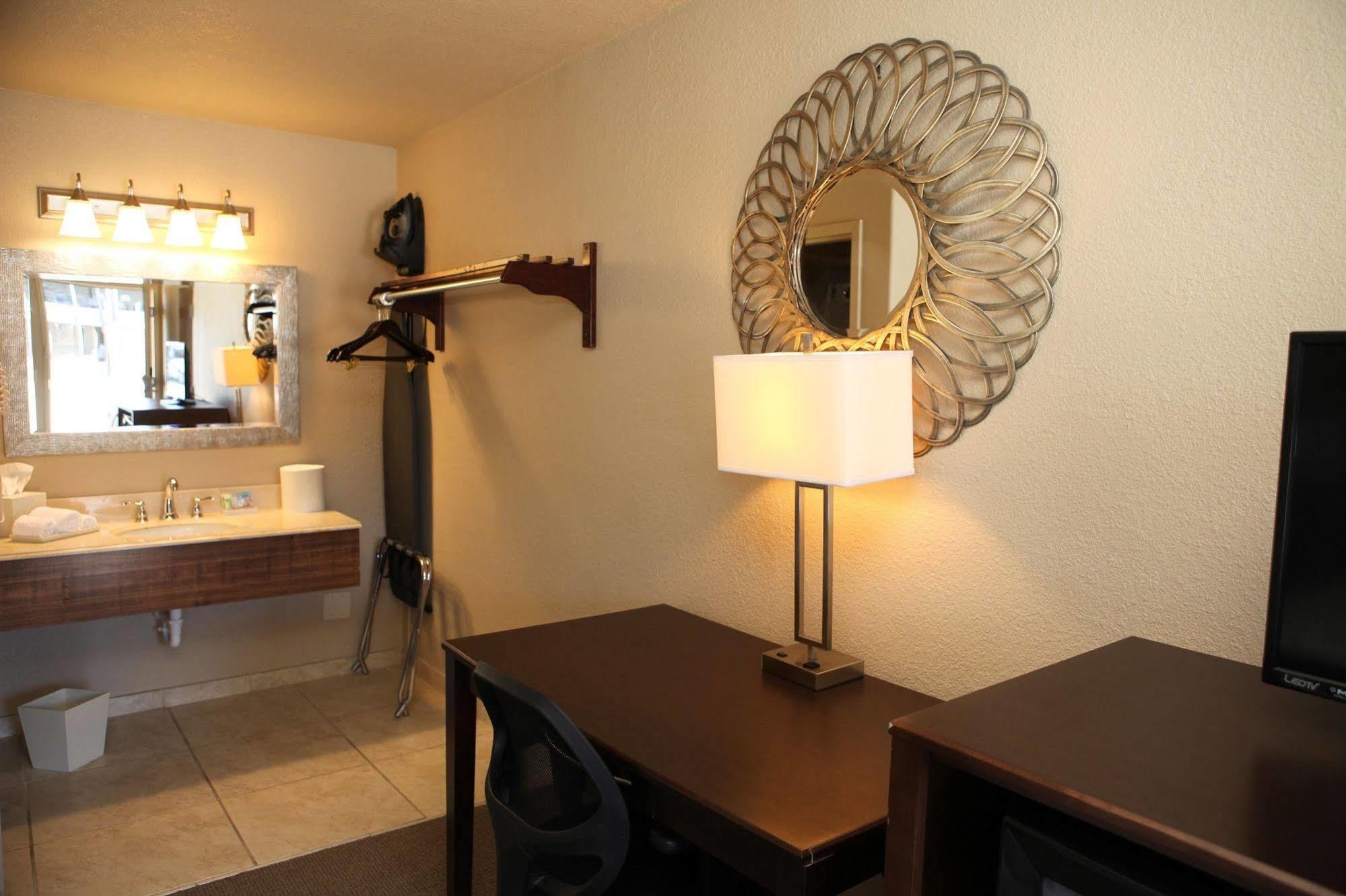 Unique Suites Hotel Charleston Eksteriør bilde